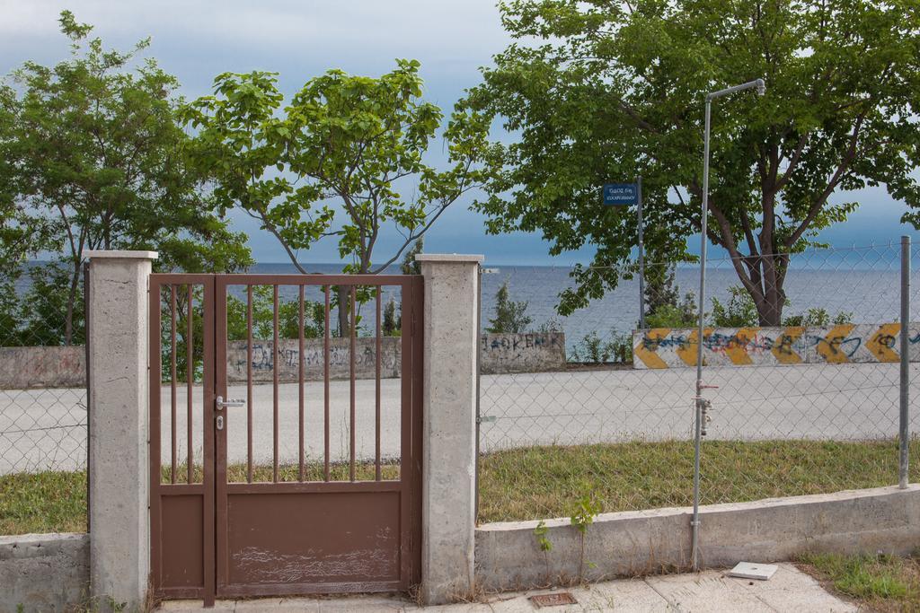 Sea View Appartment In Geoponika Nea Kallikrateia Exterior foto